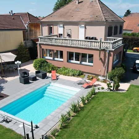 Maison Curiale Montreux-Chateau Екстериор снимка