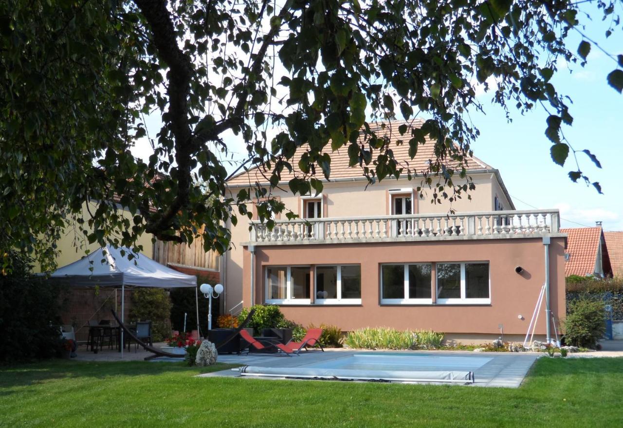 Maison Curiale Montreux-Chateau Екстериор снимка